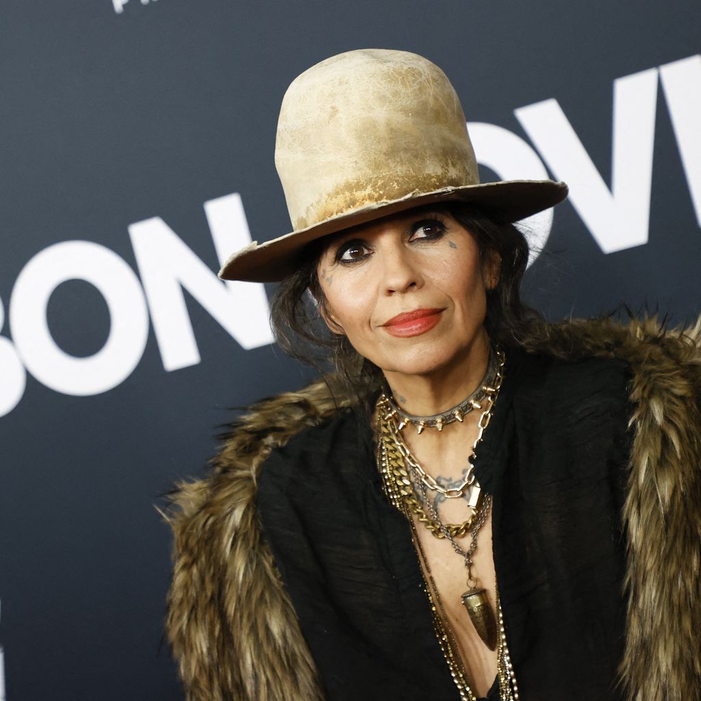 Linda Perry, Musikerin