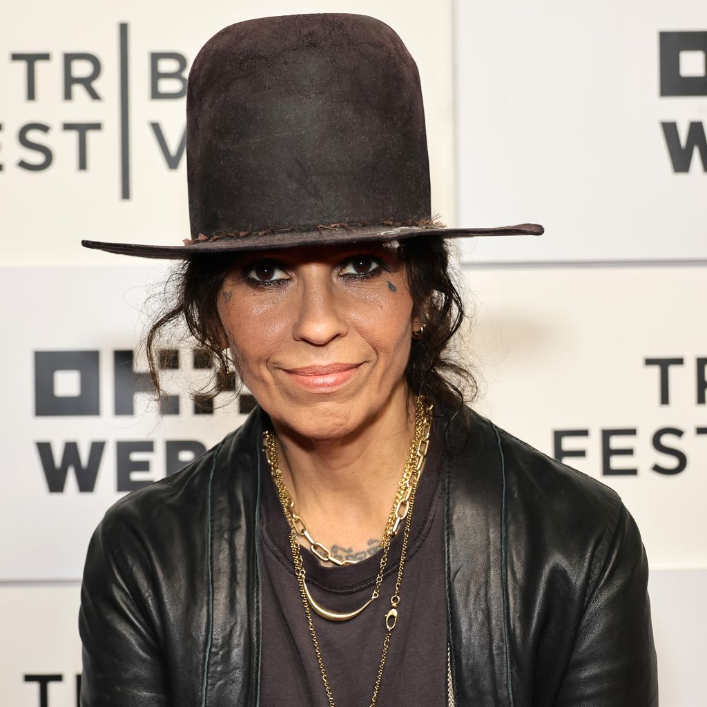 Linda Perry, Sängerin