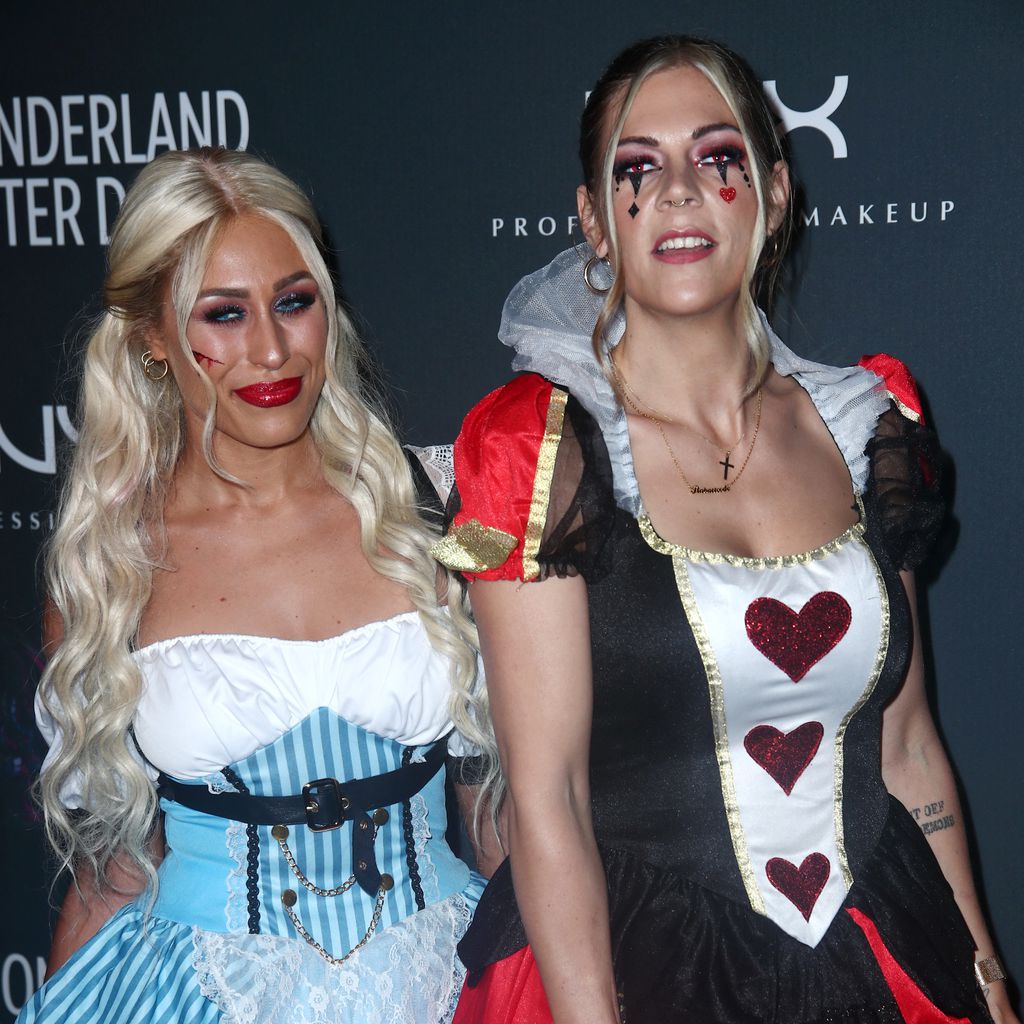 Linda Teodosiu und Saskia Beecks bei der NYX-Halloween-Party 2019