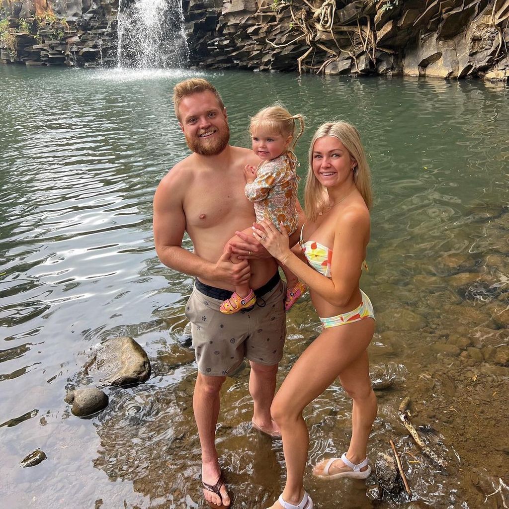 Lindsay Arnold und ihre Familie im November 2022