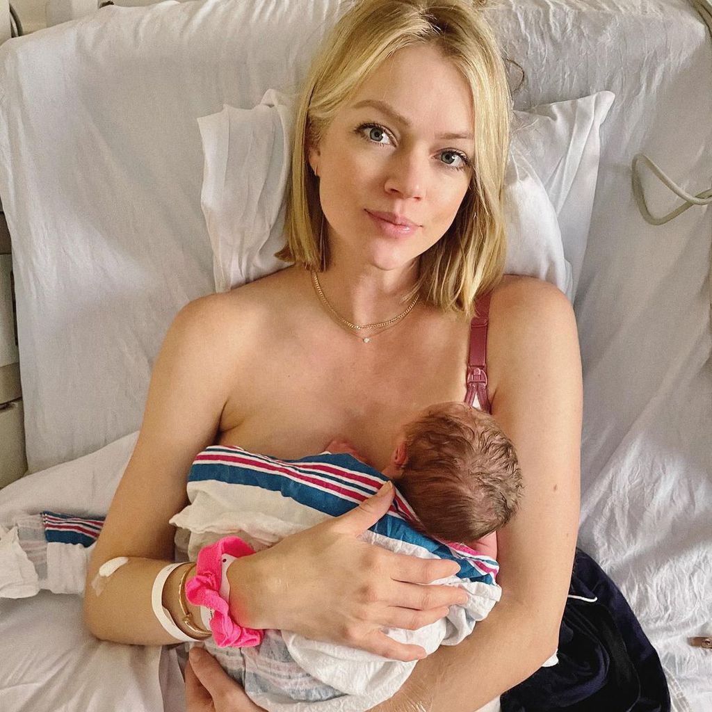 Lindsay Ellingson mit ihrem Baby Roen