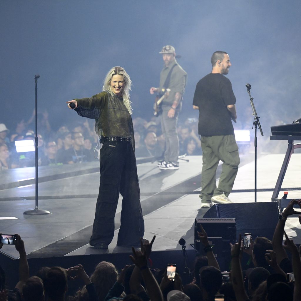 Linkin Park und Emily Armstrong im September 2024
