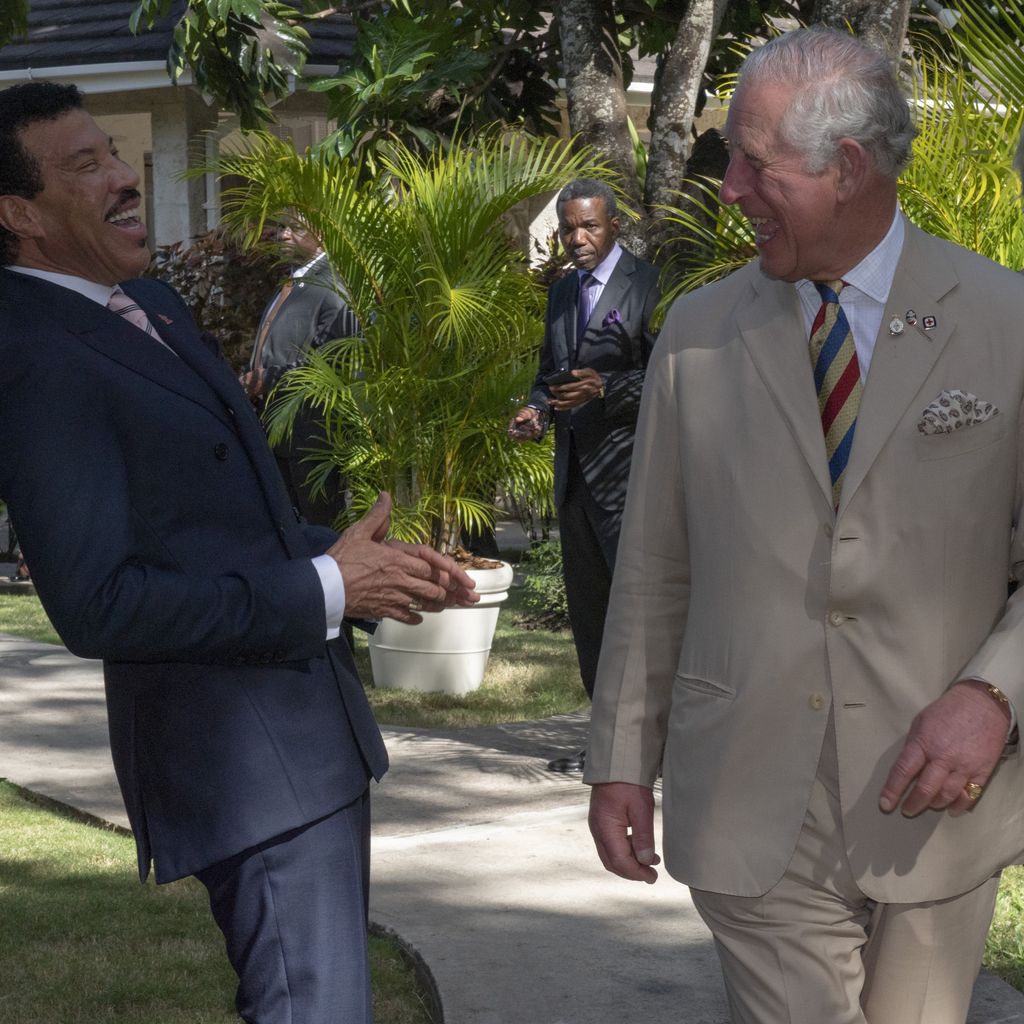 Lionel Richie und König Charles bei einem Event 2019