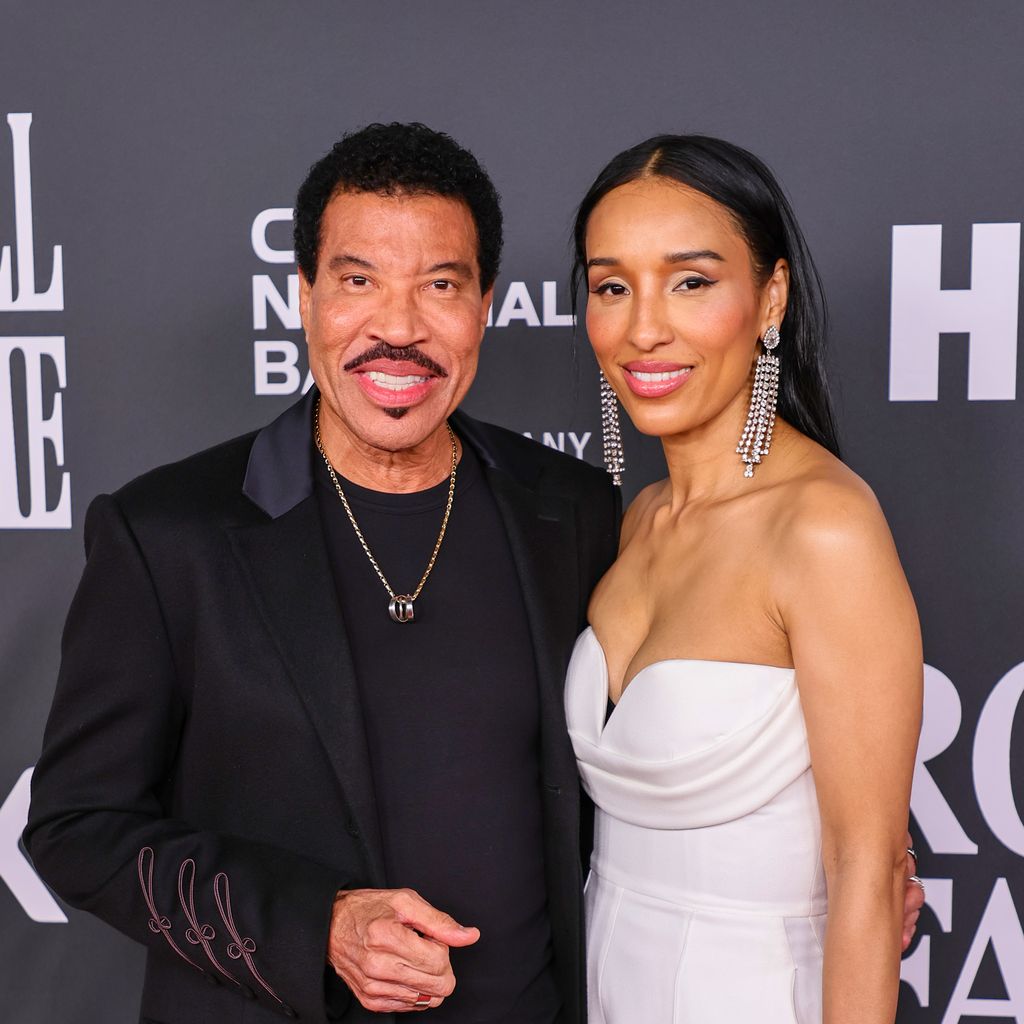 Lionel Richie und Lisa Parigi im November 2022 in Los Angeles