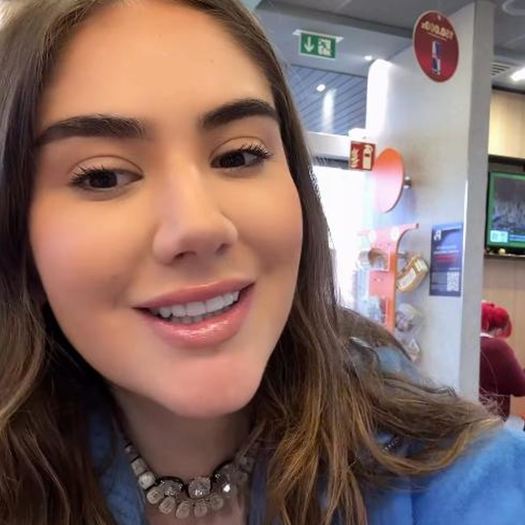 Lisa Akkaya, Dezember 2025