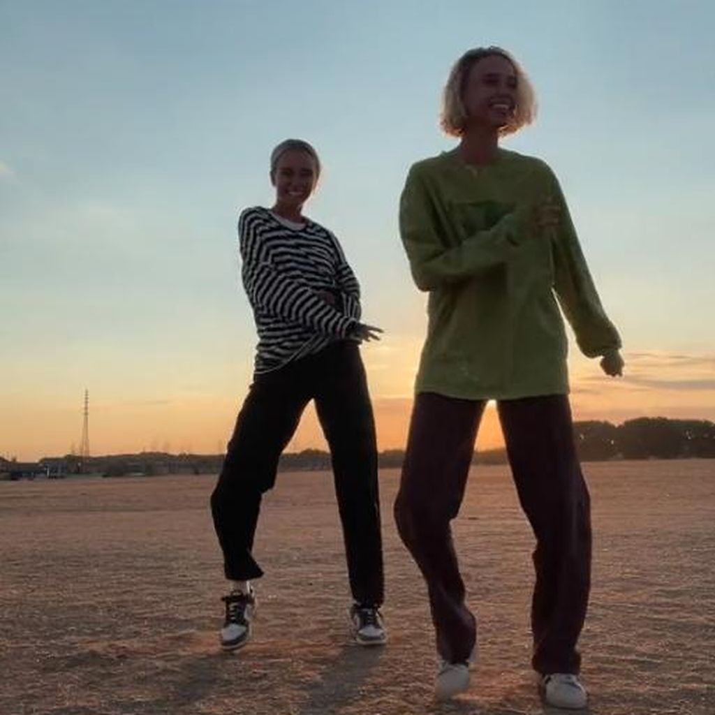 Zwillinge Lisa und Lena Mantler