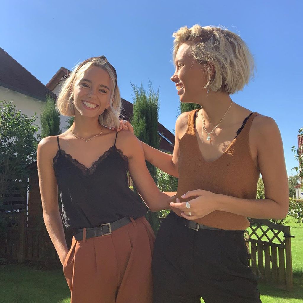 Lisa und Lena im Oktober 2020