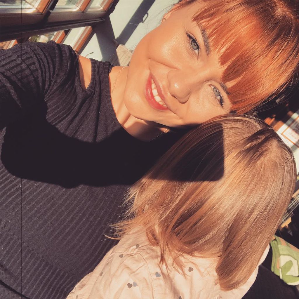Lisa Wohlgemuth mit ihrer Tochter Majlena