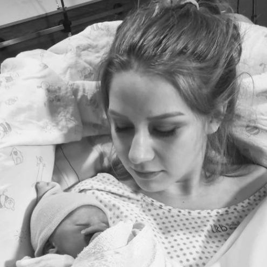 Loredana Wollny mit ihrem Baby