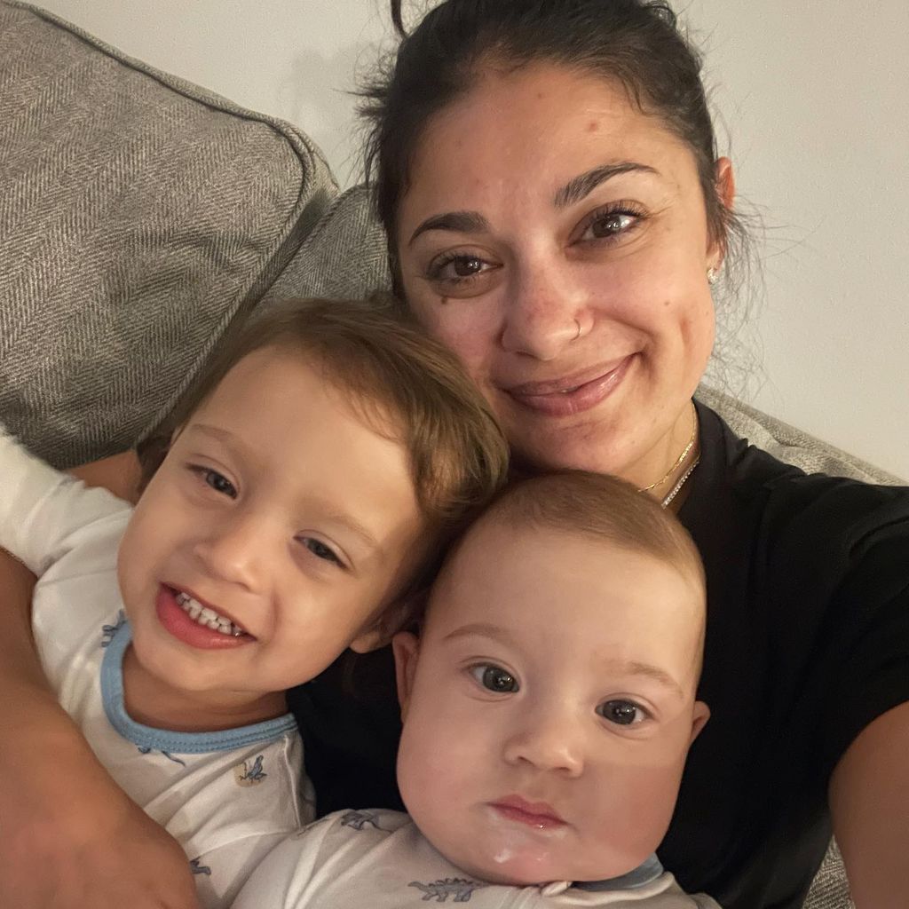 Loren Brovarnik mit ihren Kindern Shai und Asher