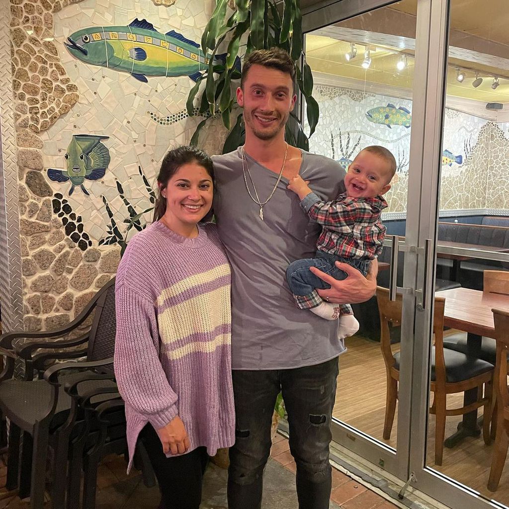 Loren Brovarnik mit ihrer Familie