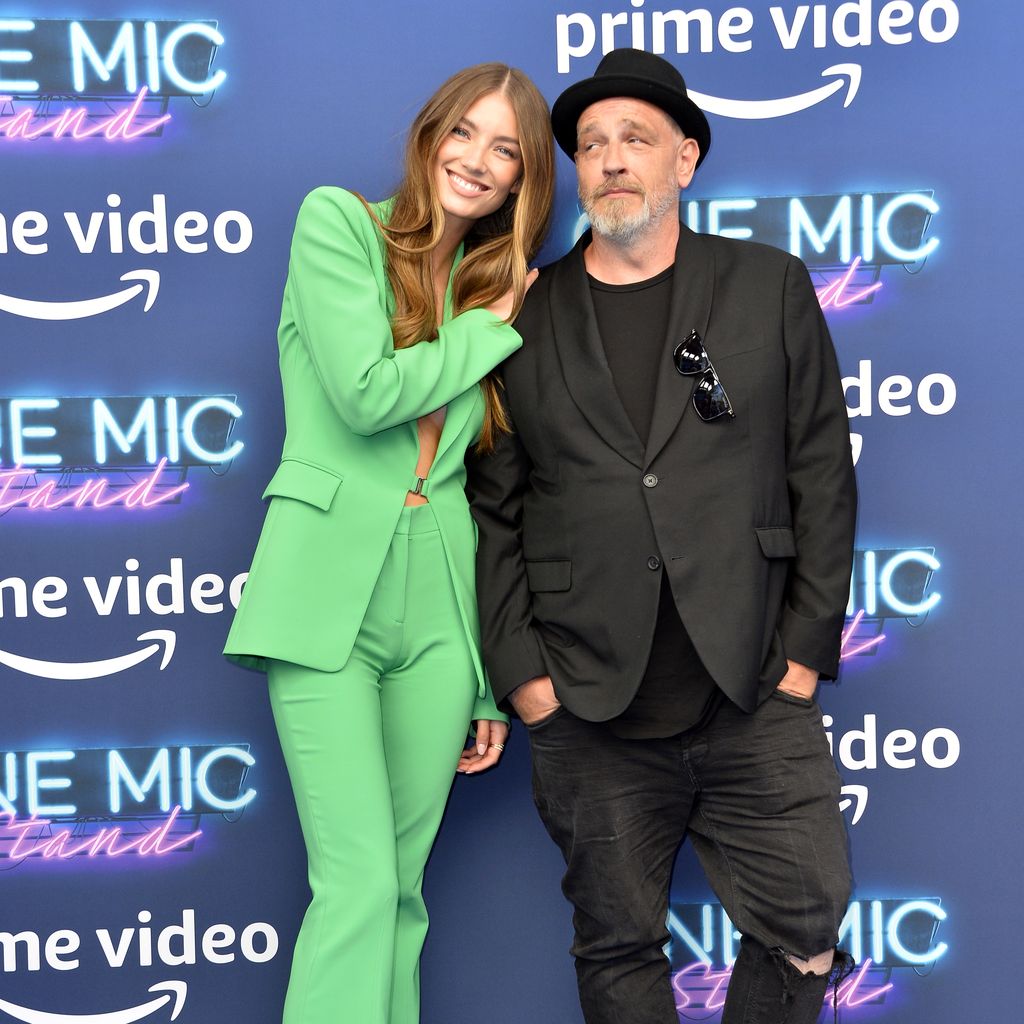 Lorena Rae und Torsten Sträter bei der Premiere von "One Mic Stand"