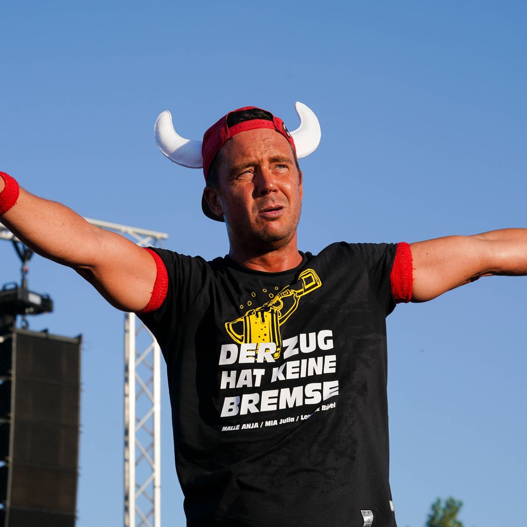 Lorenz Büffel, Sänger