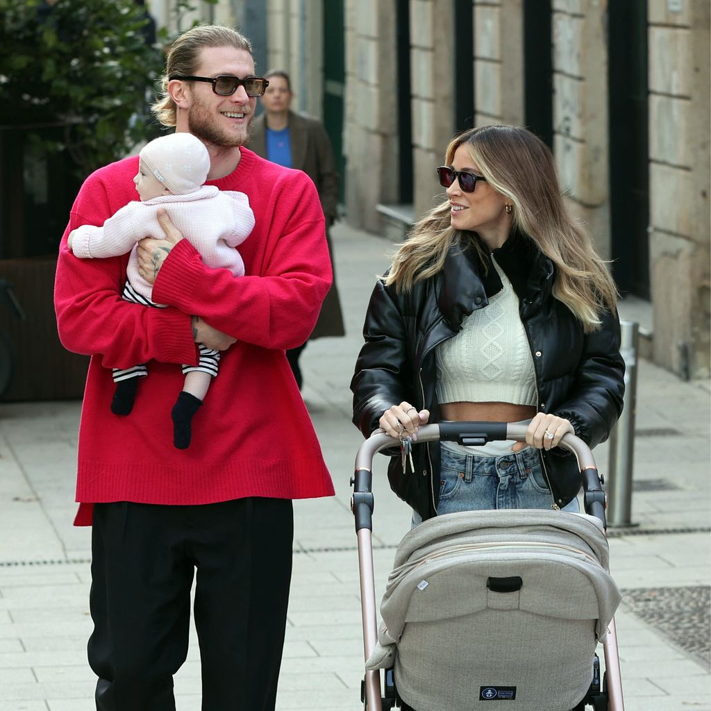 Loris Karius, Fußballer, mit seiner Familie