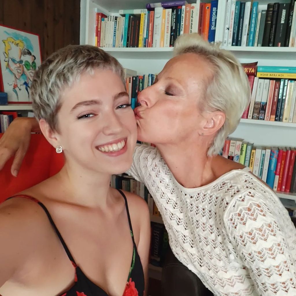 Lou-Anne und Martina, ehemalige GNTM-Kandidatinnen