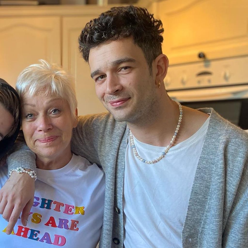 Denise Welch und Matty Healy