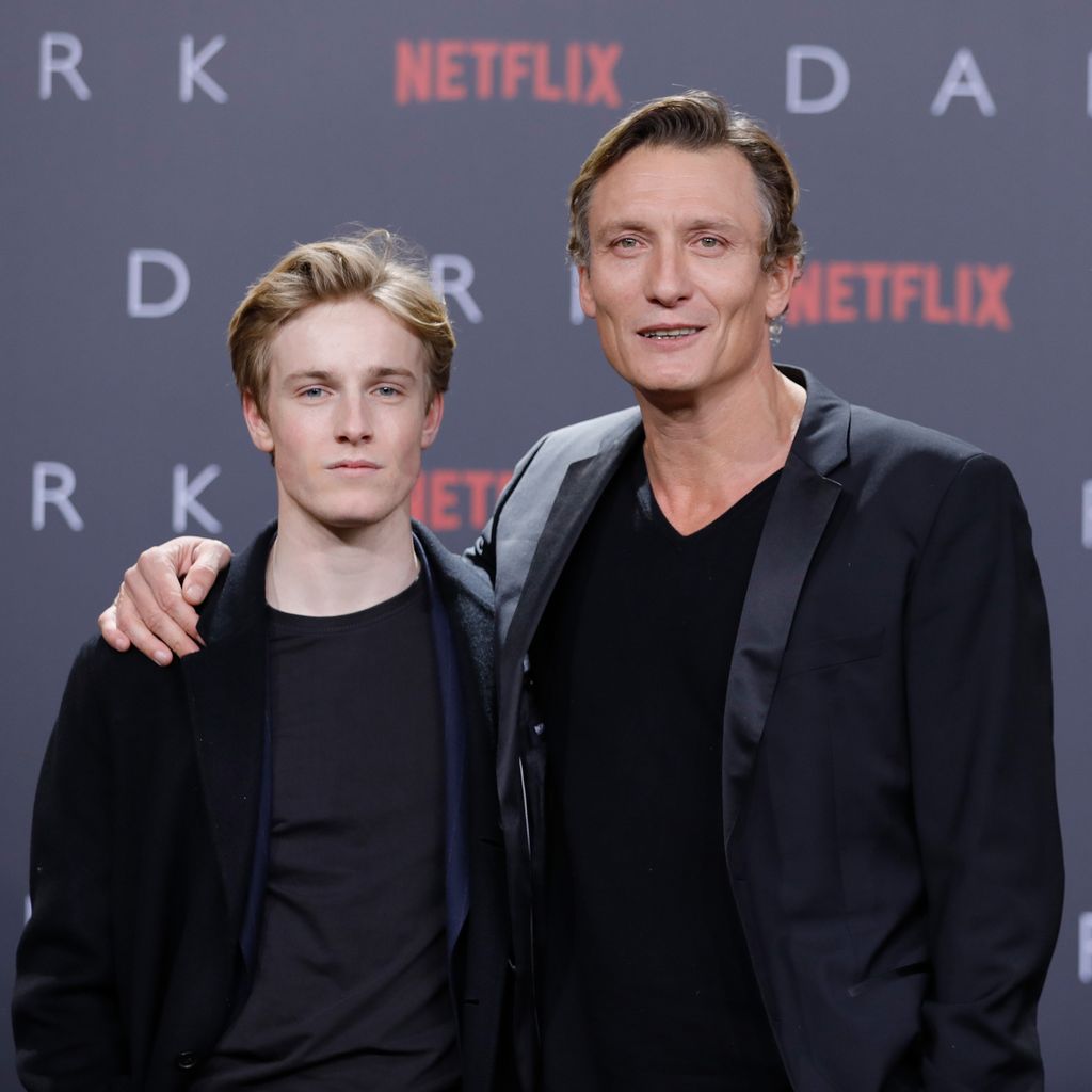 Louis Hofmann und Oliver Masucci im November 2017