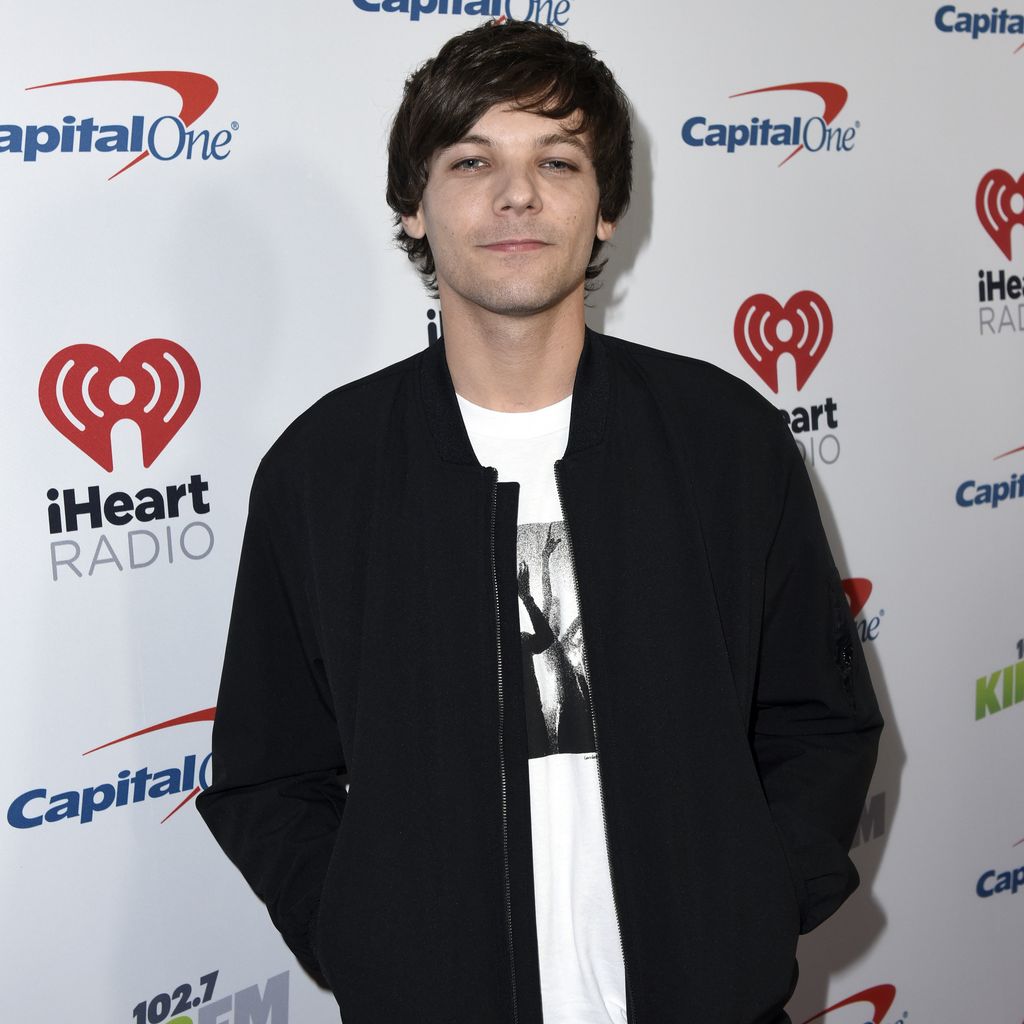 Louis Tomlinson, Sänger