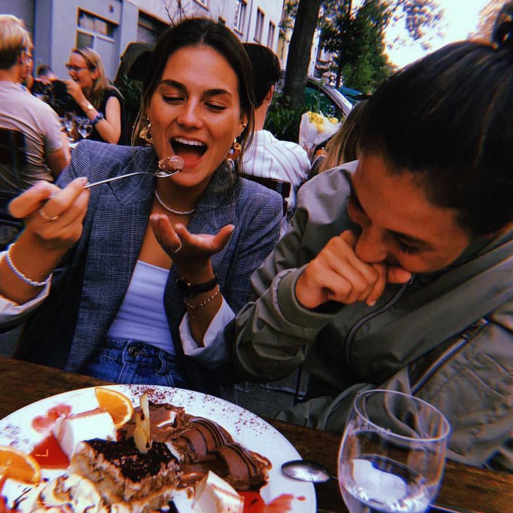 Louise Schaaf und Sara Doorsoun