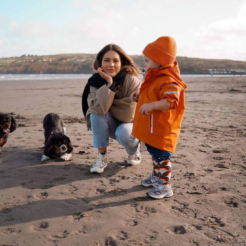 Louise Thompson und ihr Sohn Leo