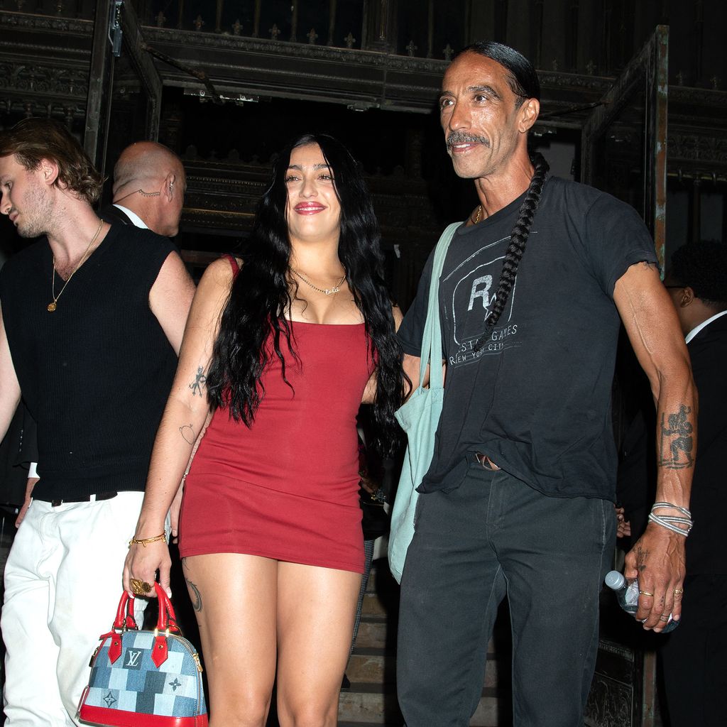 Lourdes Leon mit ihrem Vater Carlos Leon