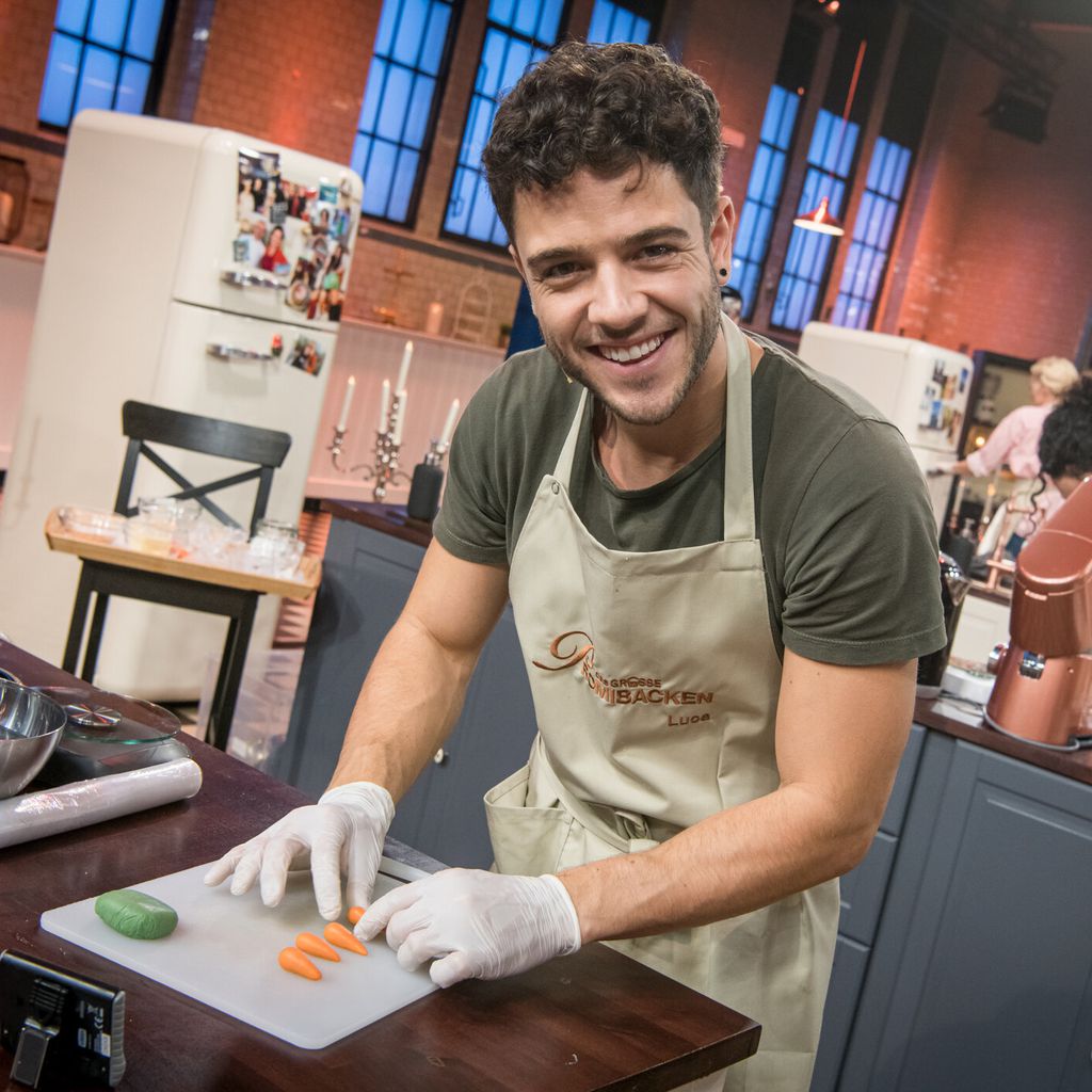 Luca Hänni bei "Das große Promibacken"