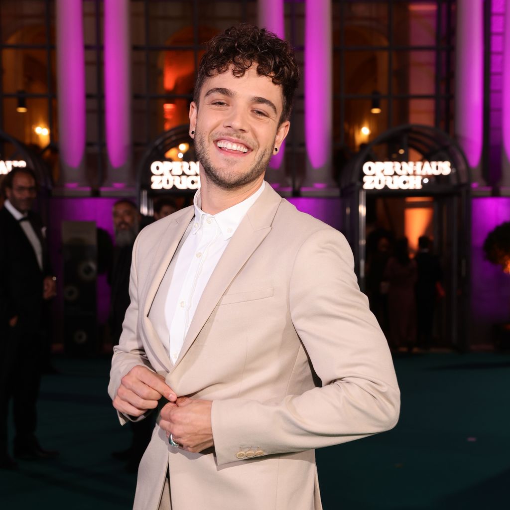 Luca Hänni, Sänger