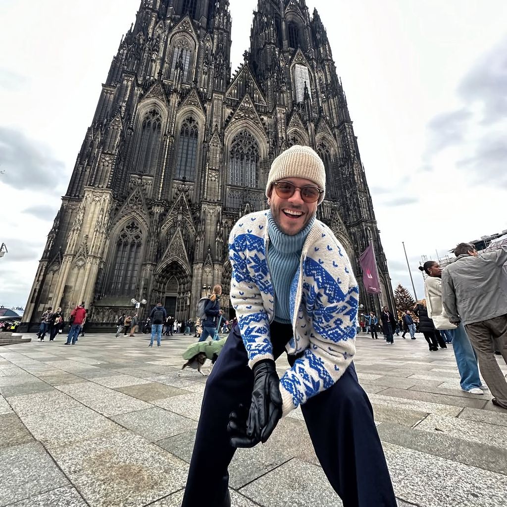 Luca Hänni am Kölner Dom im November 2024