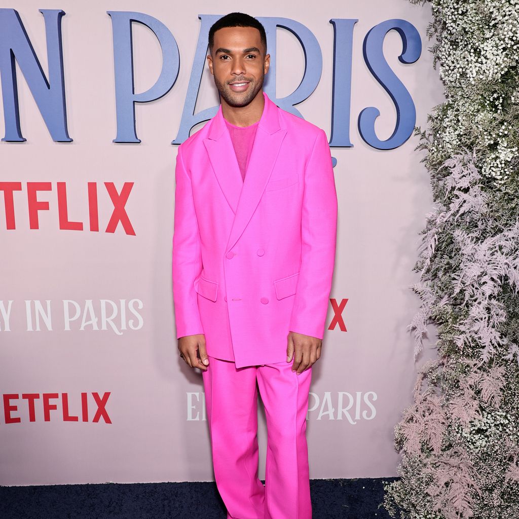 Lucien Laviscount bei der Premiere von "Emily in Paris" in New York, 2022