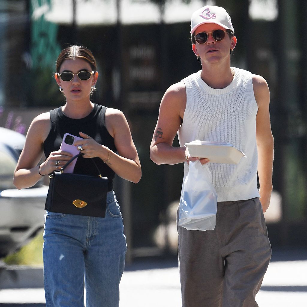 Lucy Hale und John Owen Lowe im Juni 2024