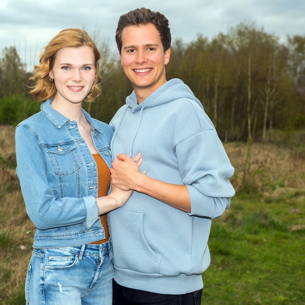 Lucy Hellenbrecht und Lucas Bauer bei "Rote Rosen"