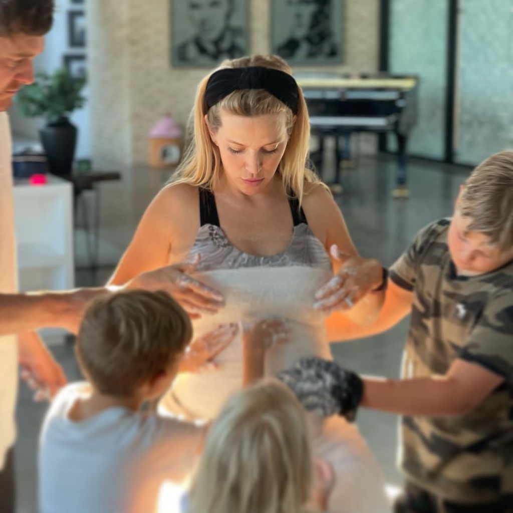 Michael Bublé, Luisana Lopilato und ihre Kinder im August 2022