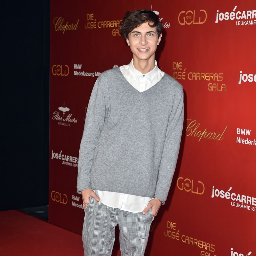 Lukas Rieger, Sänger