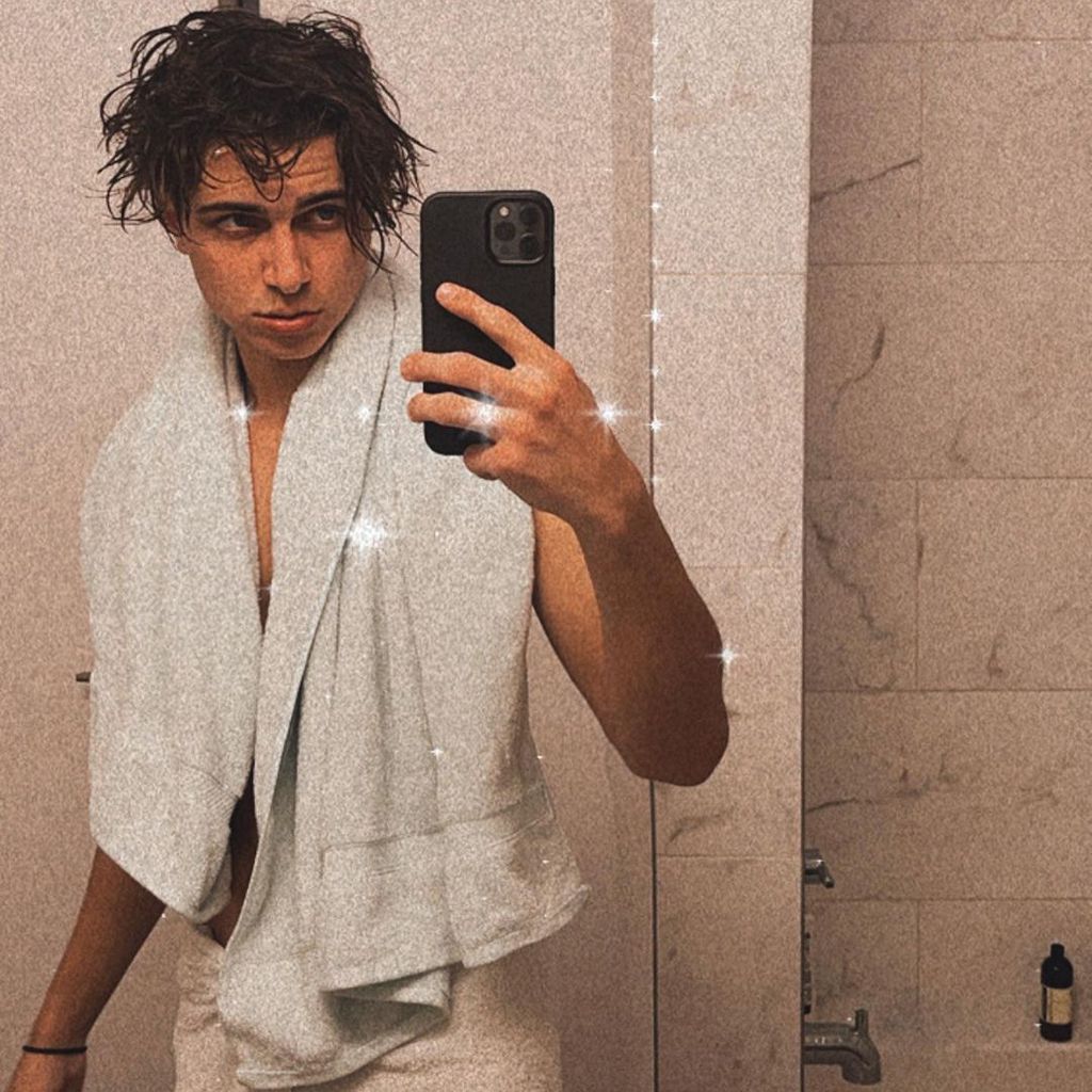 Lukas Rieger, Sänger