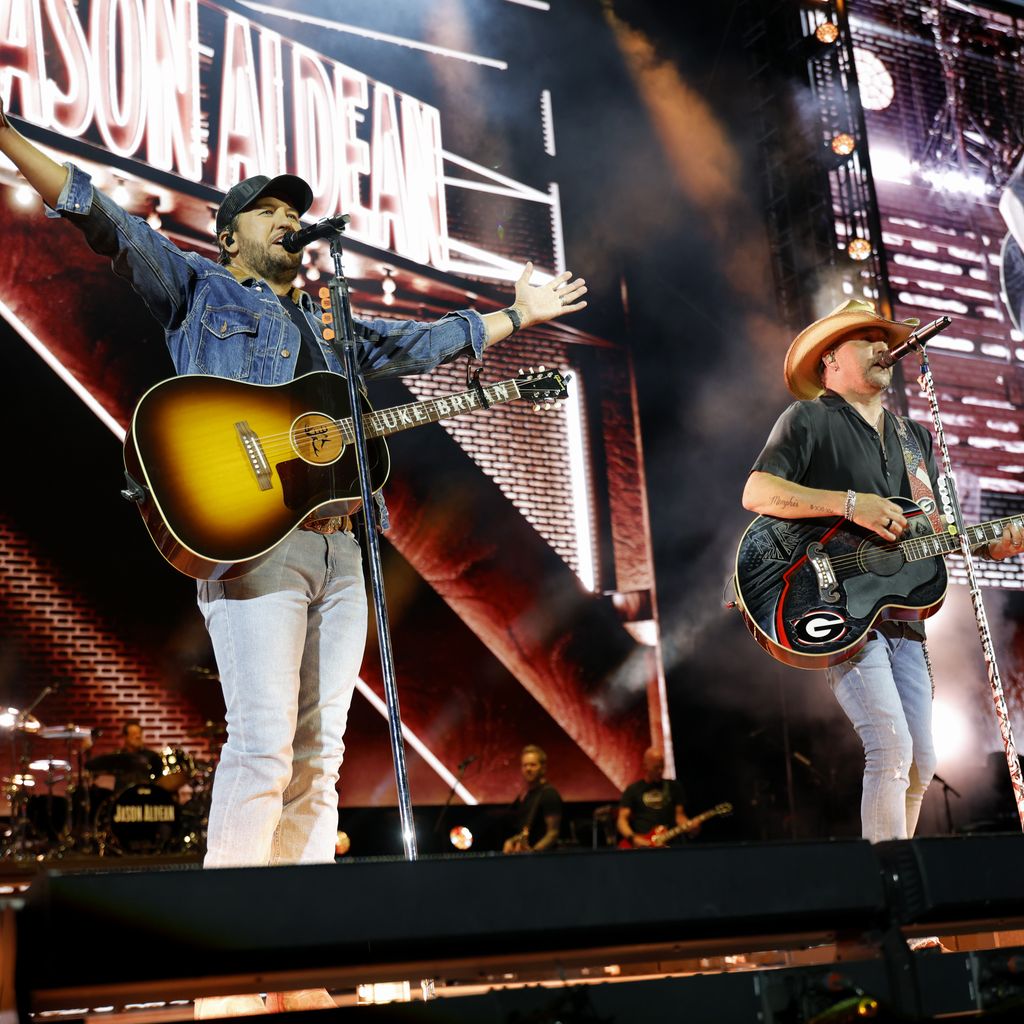 Luke Bryan und Jason Aldean live im Sanford Stadium bei "Live Between The Hedges" in Athens, Georgia