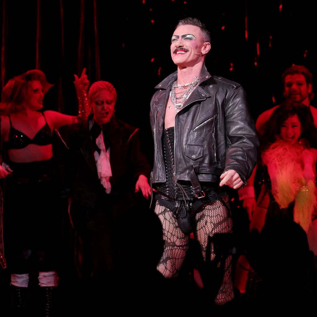 Luke Evans beim Schlussapplaus der Broadway-Premiere von "The Rocky Horror Show" im Studio 54 in New York City