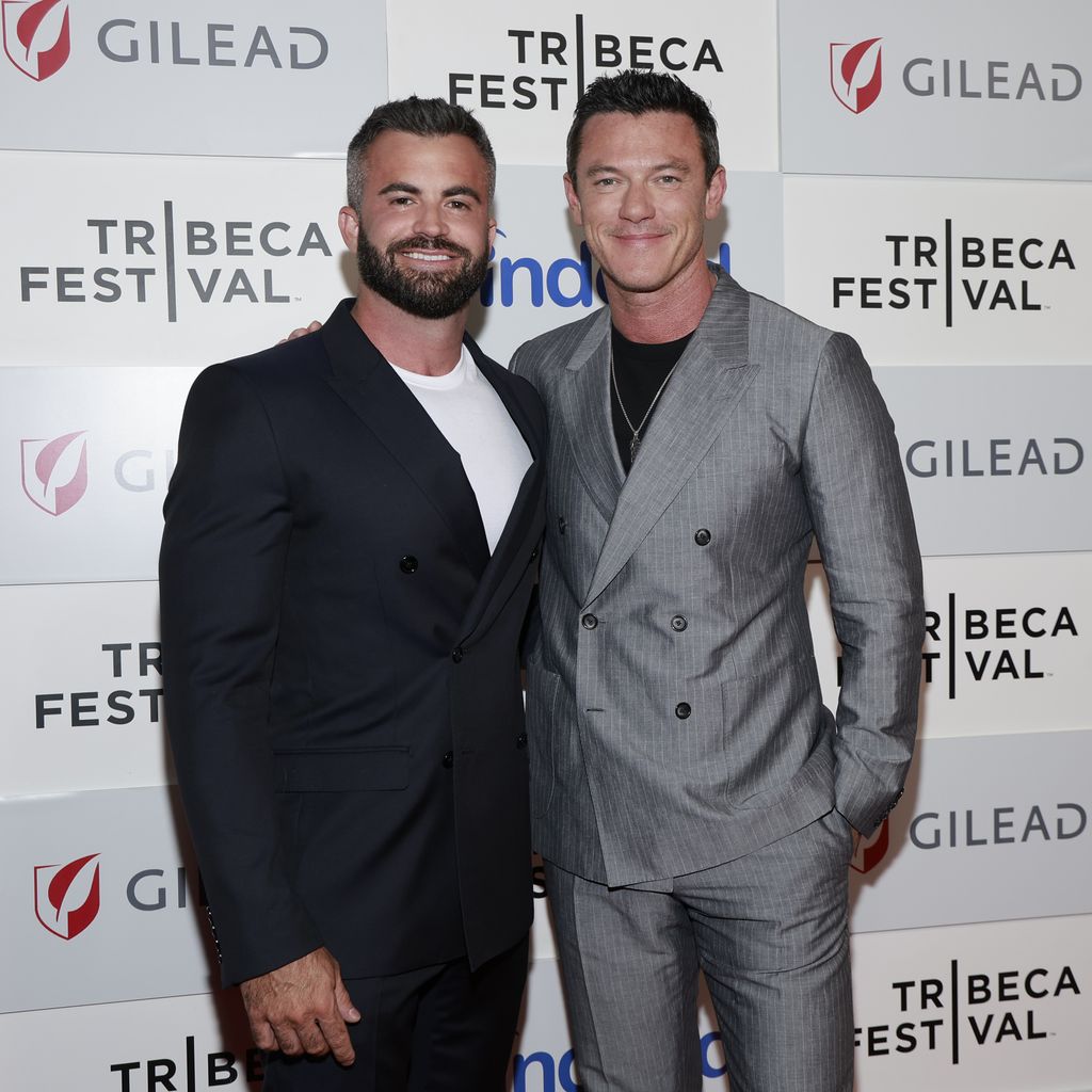 Luke Evans und sein Partner Fran Tomas beim Tribeca Filmfestival 2023