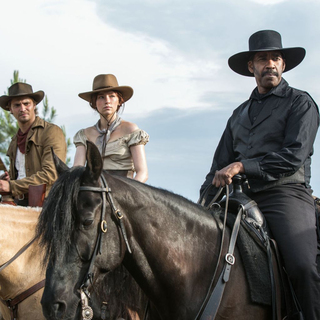Luke Grimes, Haley Bennett und Denzel Washington in "Die glorreichen Sieben"
