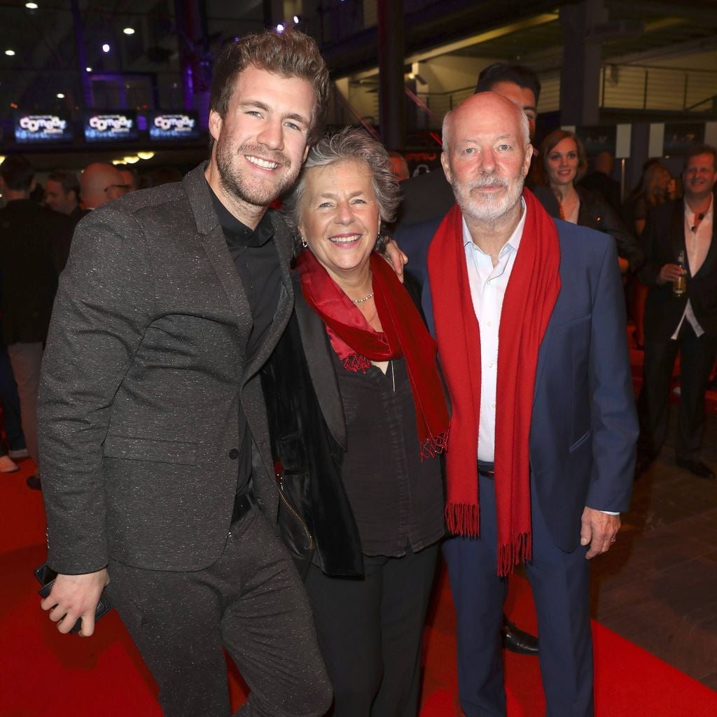 Luke Mockridge mit seinen Eltern Margie und Bill Mockridge beim Deutschen Comedypreis 2016 in Köln