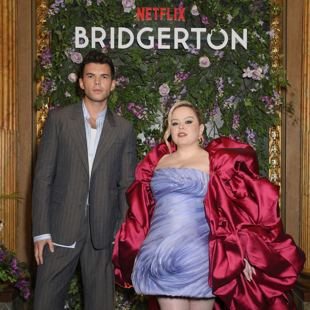 Luke Newton und Nicola Coughlan, Juni 2024