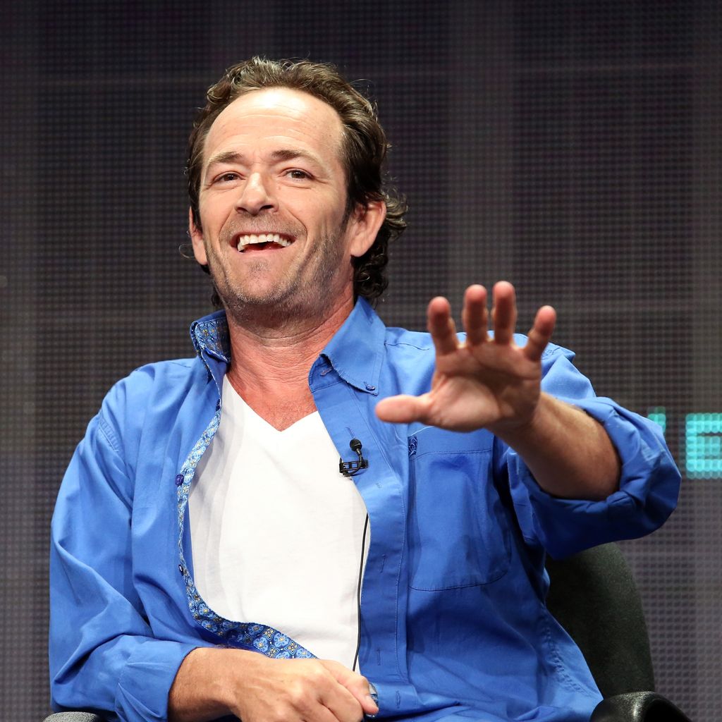Luke Perry bei einer Pressekonferenz 2015
