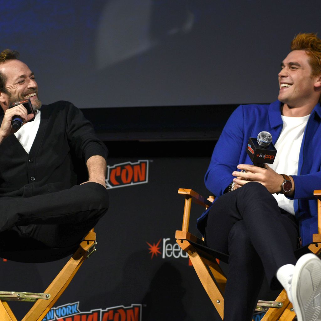 Luke Perry und KJ Apa, "Riverdale"-Darsteller