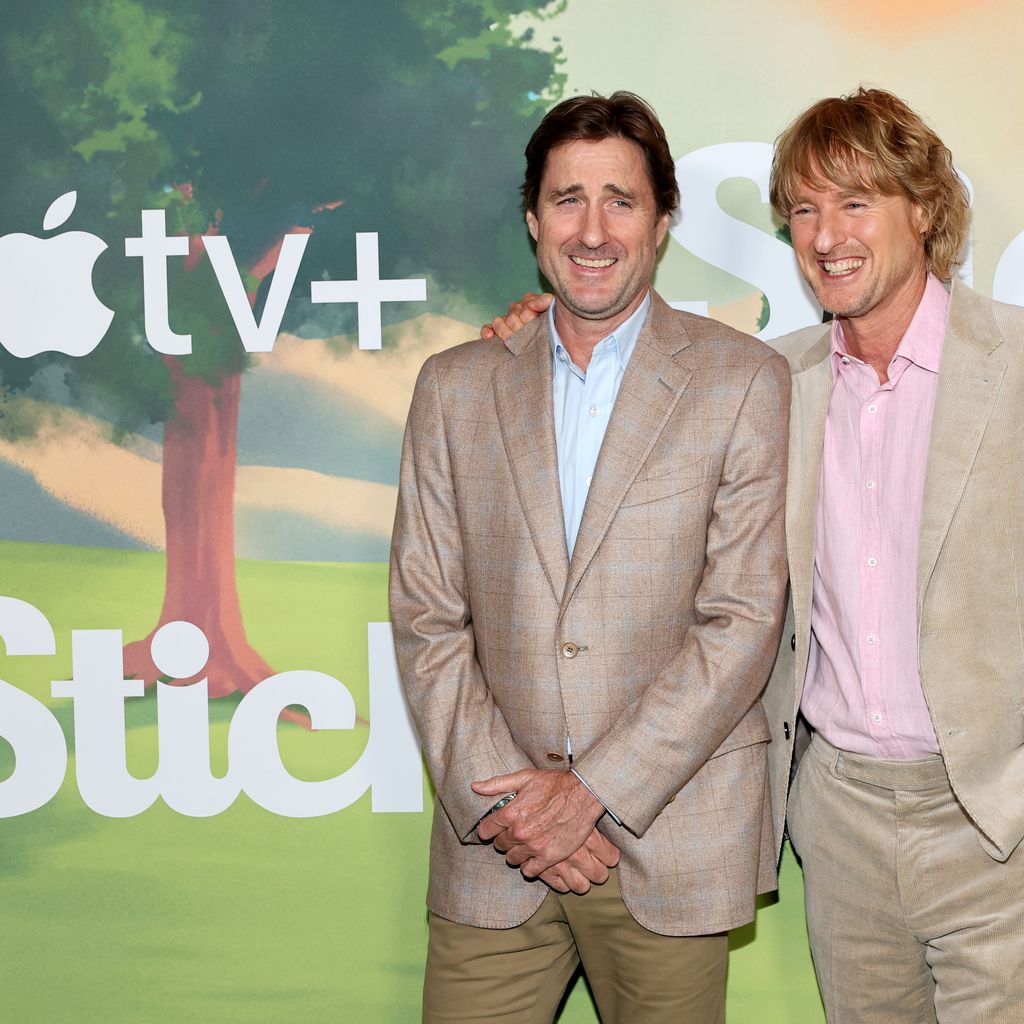 Luke Wilson und Owen Wilson bei der Premiere der Apple TV+ Serie "Stick" im AMC Century City 15 in Los Angeles