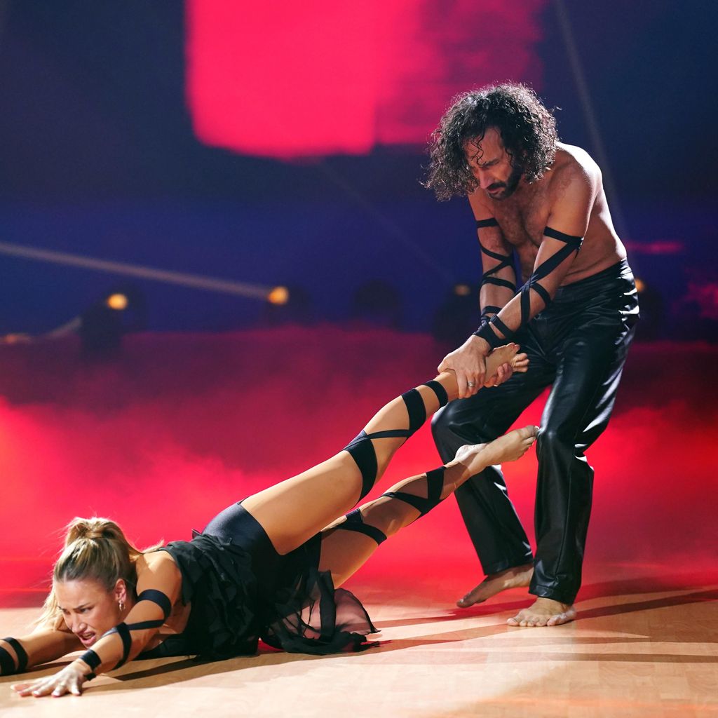 Lulu Lewe und Massimo Sinató bei "Let's Dance"