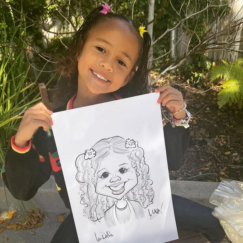 Luna Simone Stephens, Tochter von John Legend und Chrissy Teigen