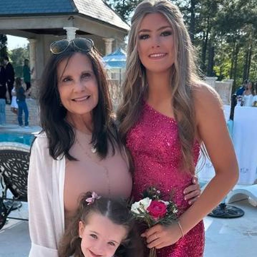 Lynne Spears mit Enkeln Maddie und Ivey, Mai 2024