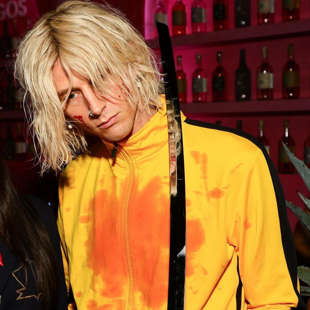 Machine Gun Kelly auf einer Halloween-Party