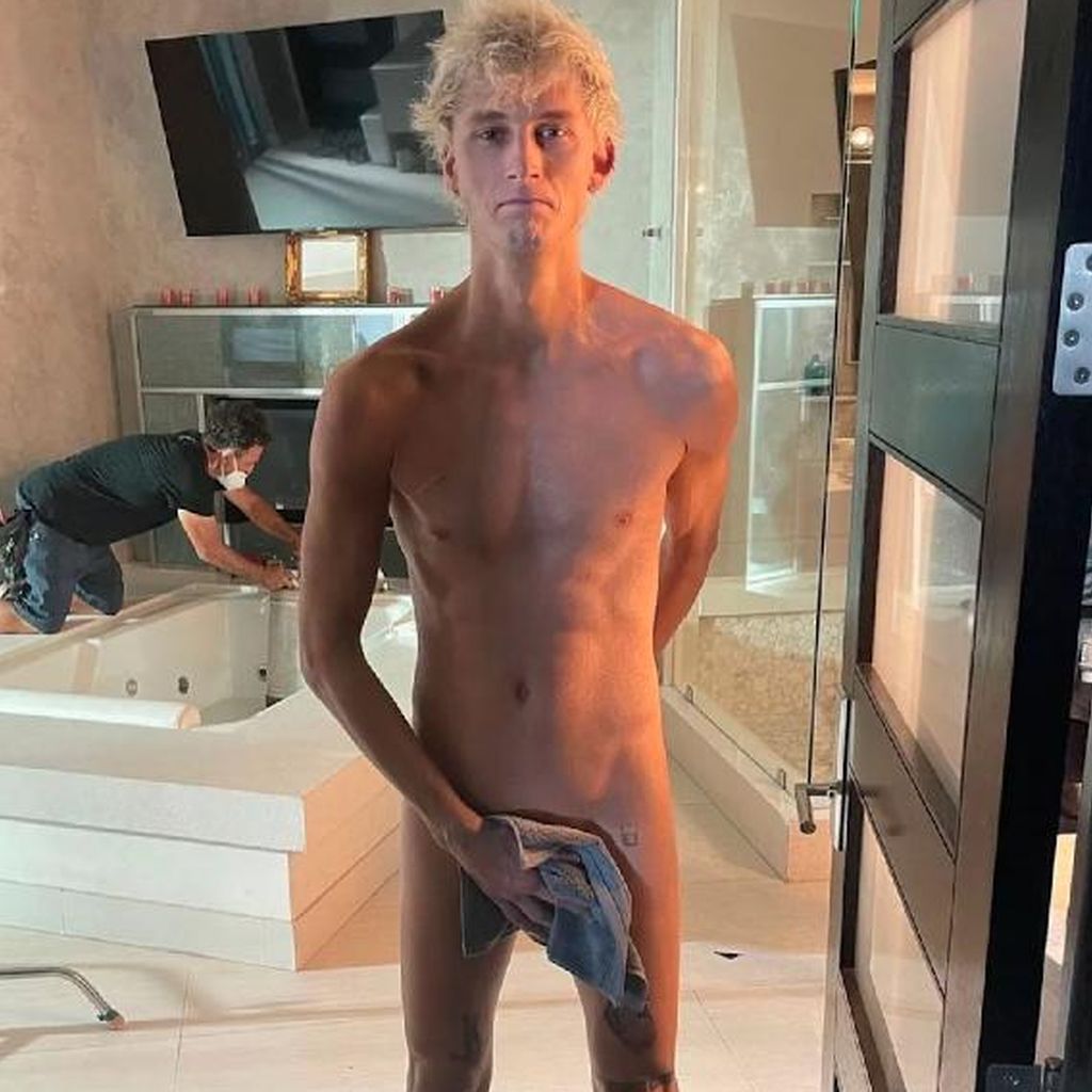 Machine Gun Kelly, Rapper