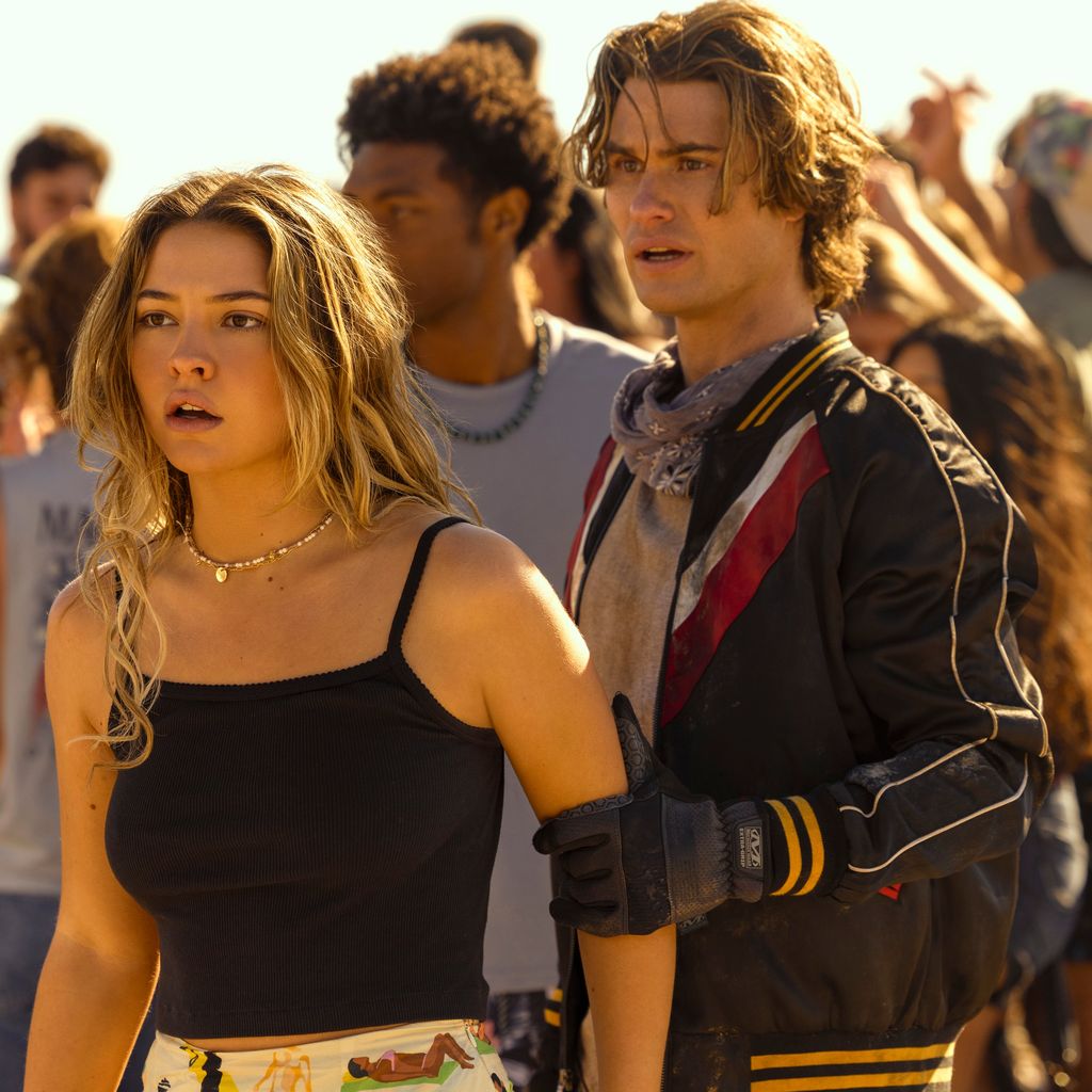 Madelyn Cline und Chase Stokes in "Outer Banks"