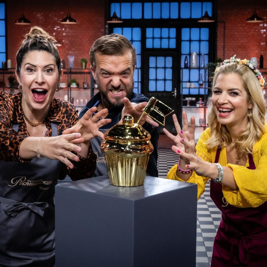 Madita van Hülsen, Mathias Mester und Susan Sideropoulos bei "Das große Promibacken"